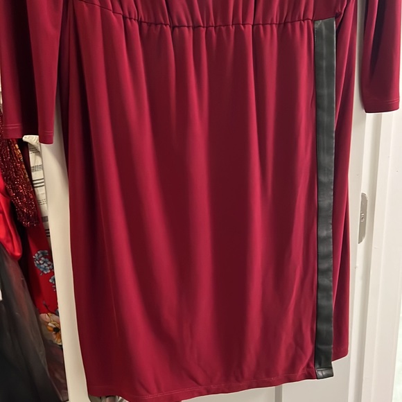 Chaps wine-color 3/4 sleeve drop waist faux wrap dress with faux leather detail - Picture 4 of 5